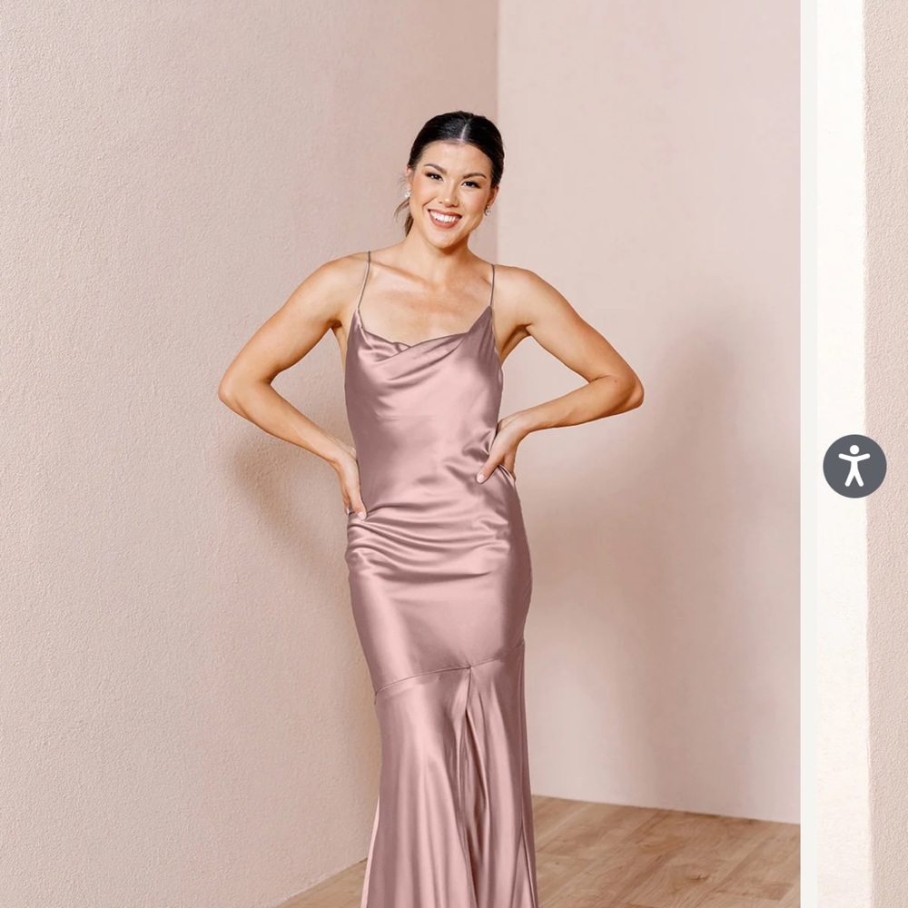 SELLING NTW Revelry dress Rose Quartz size 16 in Kimora style!